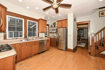 1802 N 72nd St, Wauwatosa, WI 53213 - Photo 17