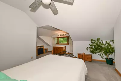 1802 N 72nd St, Wauwatosa, WI 53213 - Photo 31