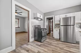1529 Thurston Ave, Racine, WI 53405 - Photo 13