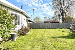 1868 19th Ave, Kenosha, WI 53140 - Photo 21
