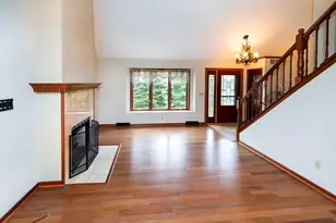 19065 Hi View Dr, Brookfield, WI 53045 - Photo 3