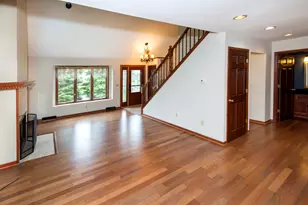 19065 Hi View Dr, Brookfield, WI 53045 - Photo 11