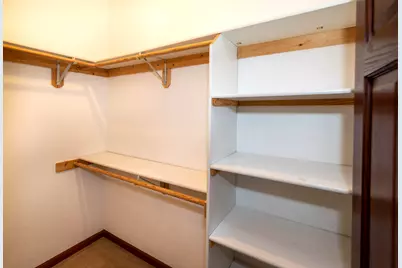 19065  Hiview Dr #2, Brookfield, WI 53045 - Photo 23