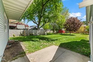 29 S Locust St, Oconomowoc, WI 53066 - Photo 35