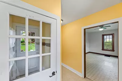 29 S Locust St, Oconomowoc, WI 53066 - Photo 21