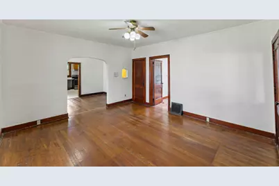 29 S Locust St, Oconomowoc, WI 53066 - Photo 5