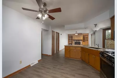 3812 W Jodi Pl, Franklin, WI 53132 - Photo 15