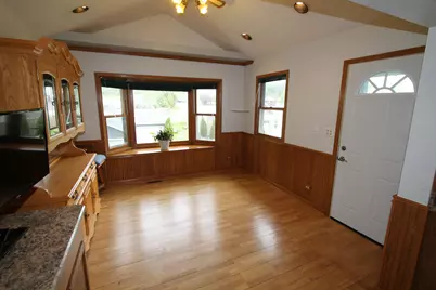 312  Knobes Ave, Twin Lakes, WI 53181 - Photo 9