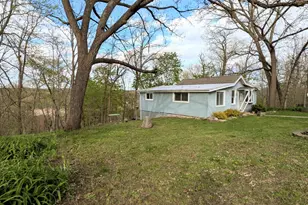 W344S10664 Island View Ln, Eagle, WI 53149 - Photo 5