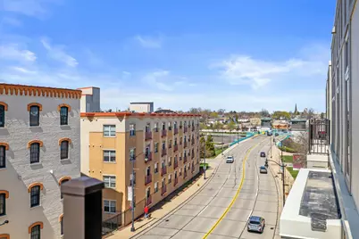 141  Main St #418, Racine, WI 53403 - Photo 11
