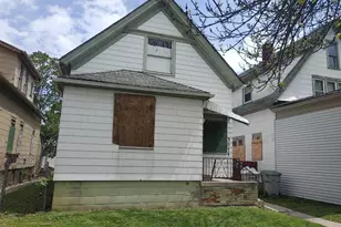 3574 N 10th St, Milwaukee, WI 53206 - Photo 3