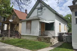 3574 N 10th St, Milwaukee, WI 53206 - Photo 1