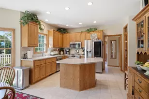6852 Bellvue Ct, Newburg, WI 53090 - Photo 7