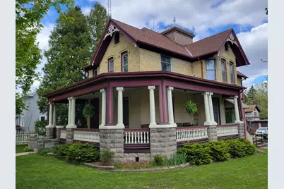 305 N Washington St, Watertown, WI 53094 - Photo 1