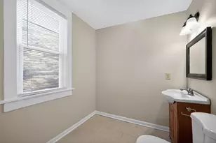 5256 N 36th St, Milwaukee, WI 53209 - Photo 11