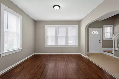 5256 N 36th St, Milwaukee, WI 53209 - Photo 5