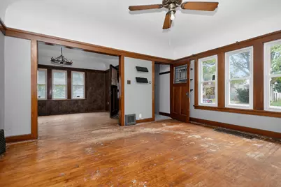 2454 N 49th St, Milwaukee, WI 53210 - Photo 7