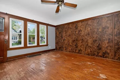 2454 N 49th St, Milwaukee, WI 53210 - Photo 5