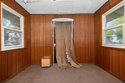 2454 N 49th St, Milwaukee, WI 53210 - Photo 9