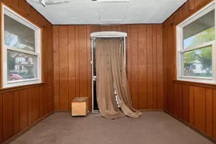 2454 N 49th St, Milwaukee, WI 53210 - Photo 9