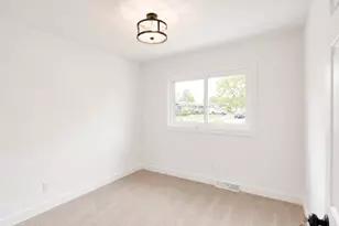 4621 39th Ave, Kenosha, WI 53144 - Photo 17