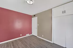 3753 E Whittaker Ave, Cudahy, WI 53110 - Photo 15
