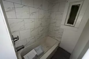 2956 N Palmer St, Milwaukee, WI 53212 - Photo 17