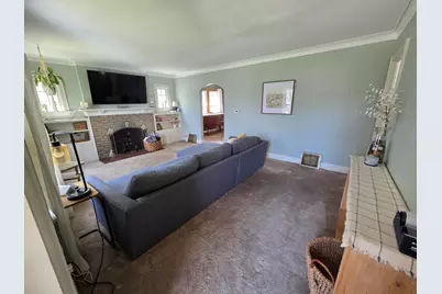 1020 N 14th St, Manitowoc, WI 54220 - Photo 9