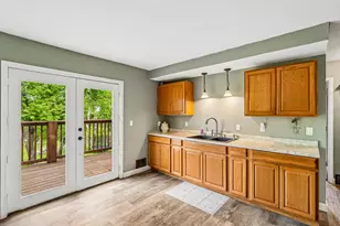 5530 Beaver Dam Rd, Wayne, WI 53090 - Photo 15