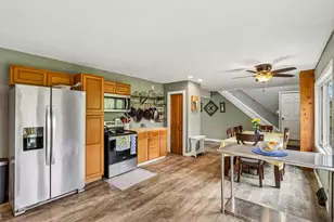 5530 Beaver Dam Rd, Wayne, WI 53090 - Photo 13