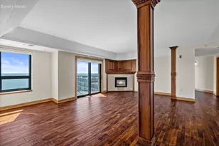 415 N Lake St, Port Washington, WI 53074 - Photo 9
