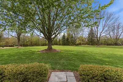 10539 N Haddonstone Pl, Mequon, WI 53092 - Photo 31