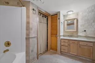 415 N Lake St, Port Washington, WI 53074 - Photo 17