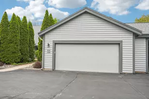 W176S7494 Harbor Cir, Muskego, WI 53150 - Photo 53