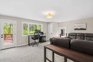 2028 Hillside Ct, Delafield, WI 53018 - Photo 29