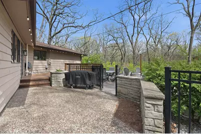 2028  Hillside Ct, Delafield, WI 53018 - Photo 37