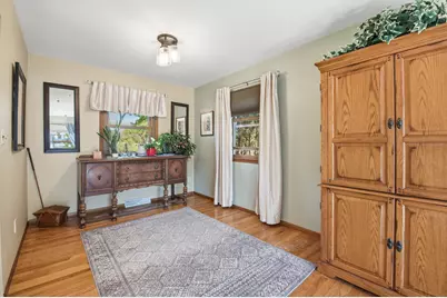 1180  Dorchester Dr, Oconomowoc, WI 53066 - Photo 29