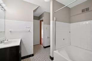 3806 W Hope Ave, Milwaukee, WI 53216 - Photo 23