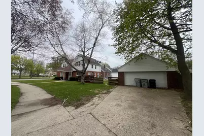 3806 W Hope Ave, Milwaukee, WI 53216 - Photo 5