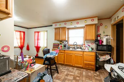 4861 N 66th St, Milwaukee, WI 53218 - Photo 9