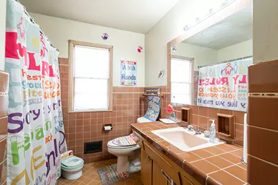 4861 N 66th St, Milwaukee, WI 53218 - Photo 11