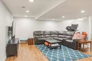 5800 Eagle Point Dr, Racine, WI 53406 - Photo 37
