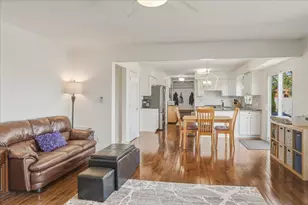 5800 Eagle Point Dr, Racine, WI 53406 - Photo 11