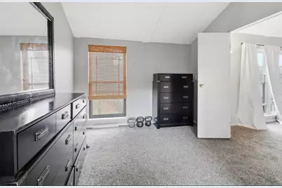 9228 N 70th St, Milwaukee, WI 53223 - Photo 11