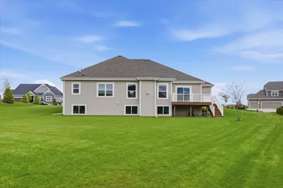 2046 E Omaha Dr, Grafton, WI 53024 - Photo 29