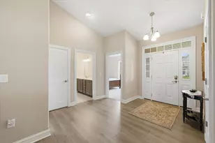 2046 E Omaha Dr, Grafton, WI 53024 - Photo 17