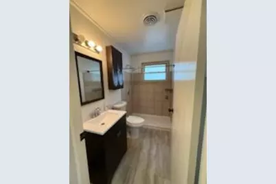 6725 W Verona Ct, Milwaukee, WI 53219 - Photo 21