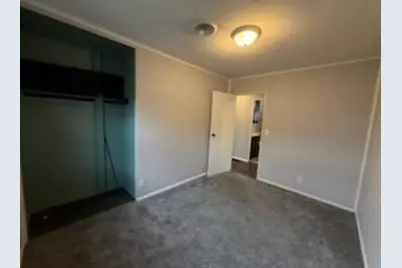 6725 W Verona Ct, Milwaukee, WI 53219 - Photo 33
