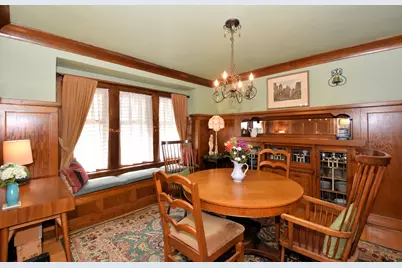 2217 N 71st St, Wauwatosa, WI 53213 - Photo 19