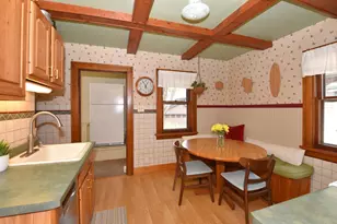 2217 N 71st St, Wauwatosa, WI 53213 - Photo 23